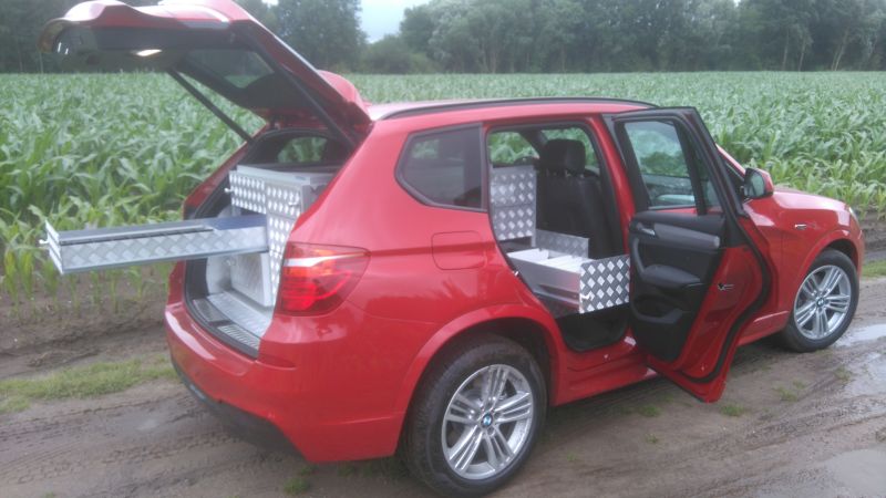 autoinrichting X3 laden in zijdeur