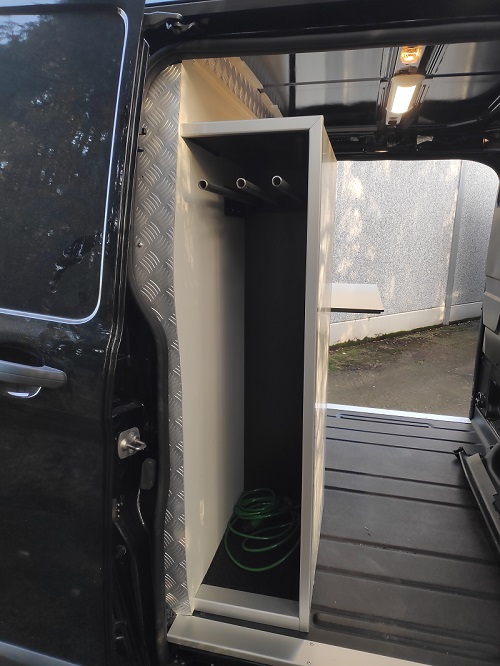 autoinrichting ford custom kast voor loodschorten