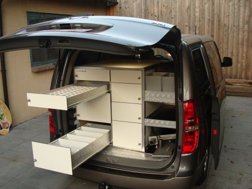 Hyundai H100 , Mobieteek 8 laden