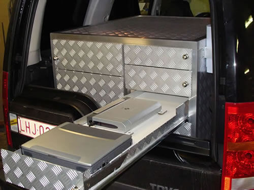 Landrover Discovery, Laptop lade
