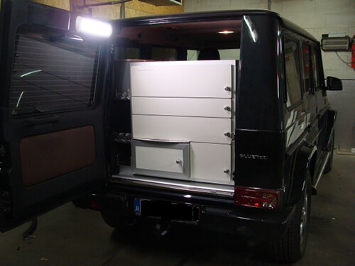 Mercedes G Mobieteek 5 laden, 1 gekoeld, extra  brede laden