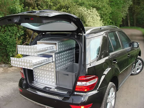 Mercedes ML Mobieteek 3 laden + bovenopliggende lade gesloten
