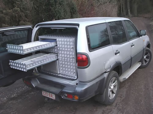 Nissan Terrano , Mobieteek 7 laden, 1 gekoeld