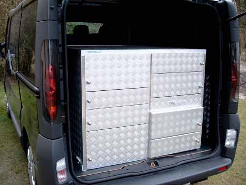 Opel Vivaro , Mobieteek 9 laden, 2 geïsoleerd , 4° overplaatsing