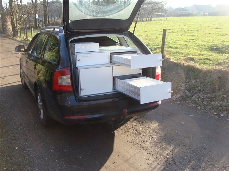 Skoda Octavia autoinrichting aagepast aan achterklep